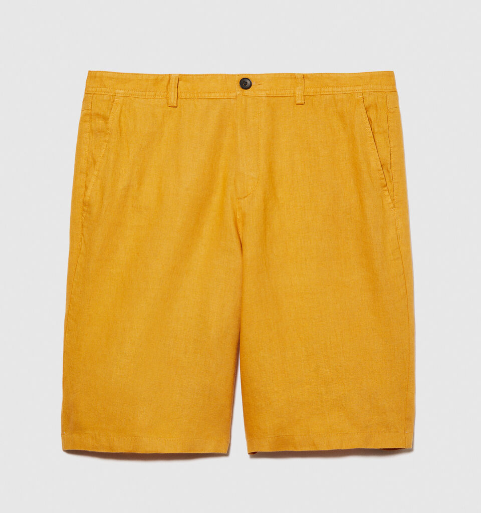 100% linen bermudas - men's shorts - Mustard | Sisley image number 6